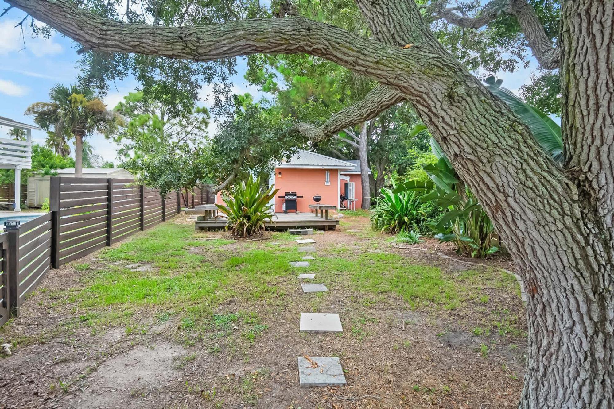 Coral Cottage, Stylish Studio Suite On Canal, Walkable To Beach, Private Parking St. Augustine Buitenkant foto