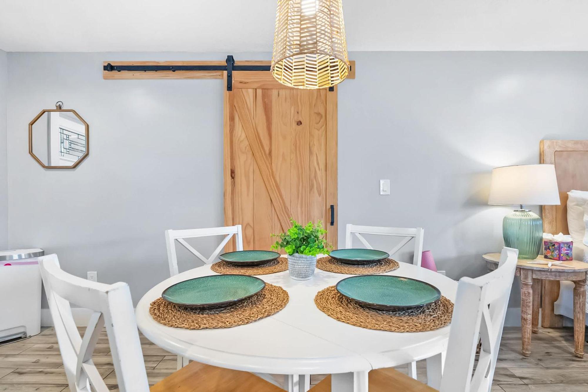 Coral Cottage, Stylish Studio Suite On Canal, Walkable To Beach, Private Parking St. Augustine Buitenkant foto
