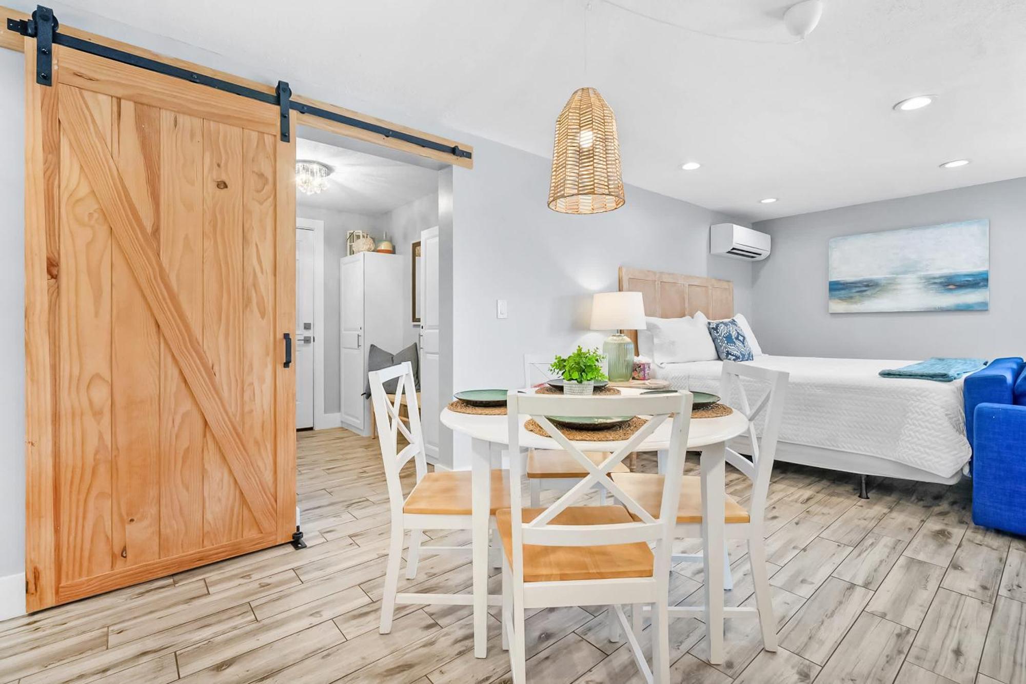 Coral Cottage, Stylish Studio Suite On Canal, Walkable To Beach, Private Parking St. Augustine Buitenkant foto